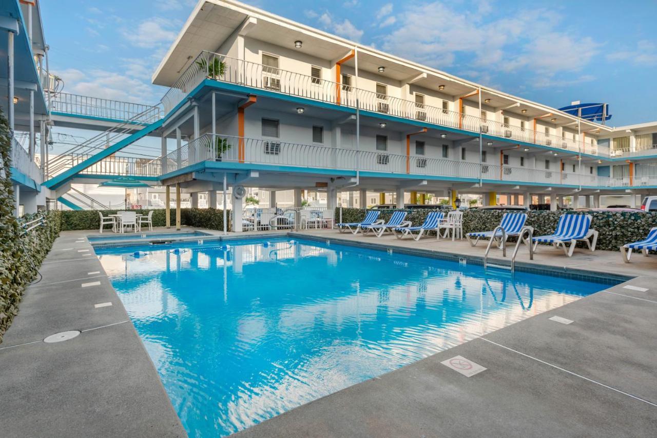 Boardwalk Hammock Inn Wildwood Beach Hotel Oceanfront Exterior photo